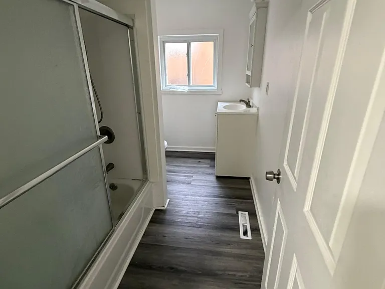 753 Chislett St #2 — Photo 5