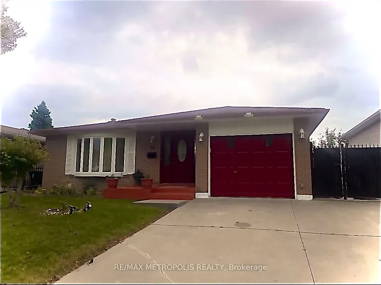 29 Charles Tupper Dr — Photo 1