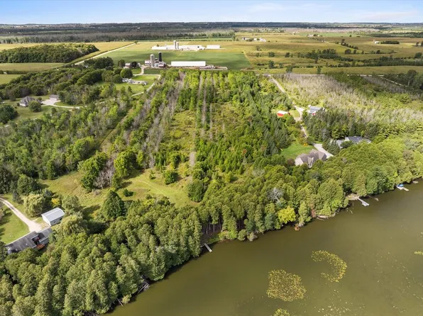 Forest Dr, Forestville, WI 54213