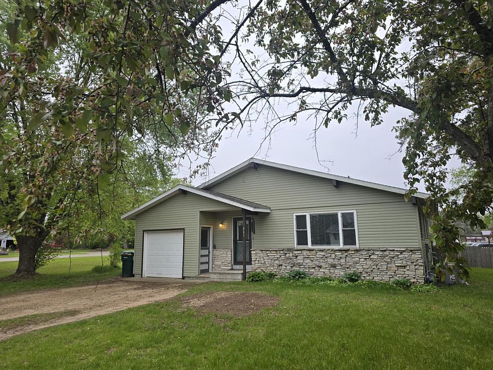 1st image of 461 E Green Meadow Dr