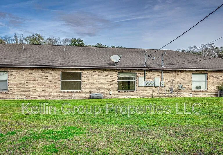 860 Fox Lake Dr — Photo 24