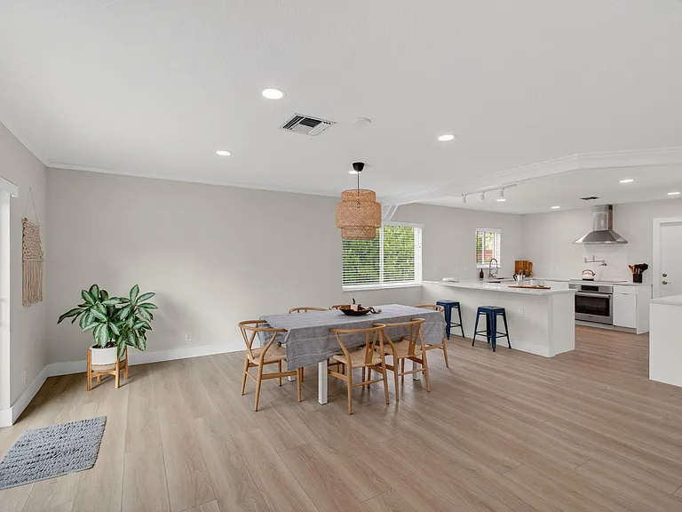 802 Mallard Dr — Photo 18