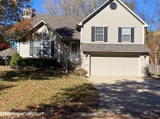 1005 SW Southgate Dr, Blue Springs, MO 64015