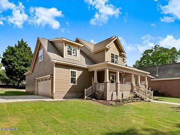 2nd image of 27 Wisteria Drive