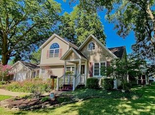 601 S Lafayette St, Millstadt, IL