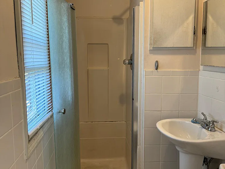 120 Burban Dr — Photo 11