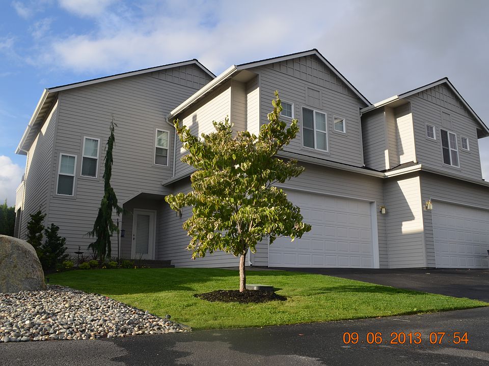 1st image of 205 Parkway Dr
