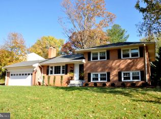 1627 Dempsey St, Mc Lean, VA 22101