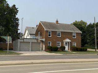 1102 Waldo Blvd, Manitowoc, WI 54220