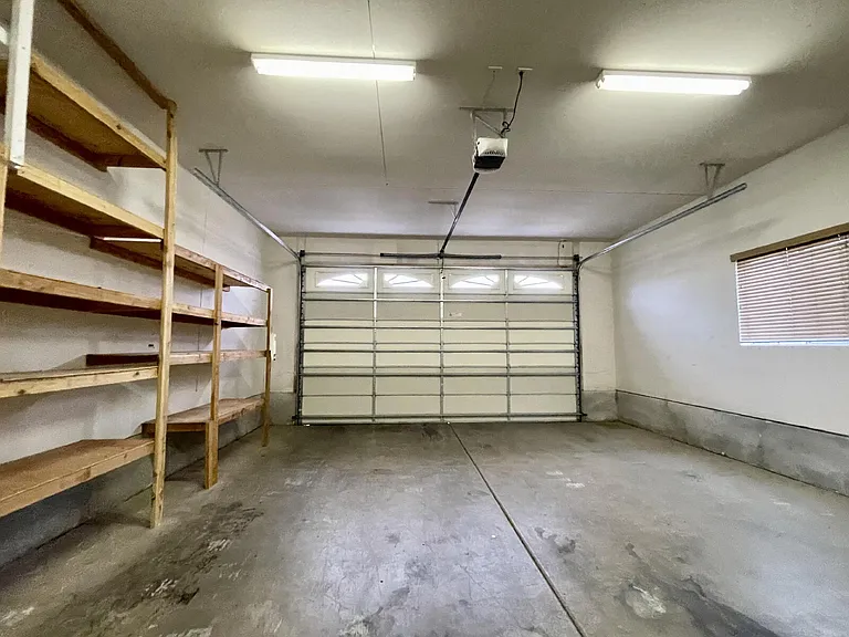 926 Stahlman Dr — Photo 34