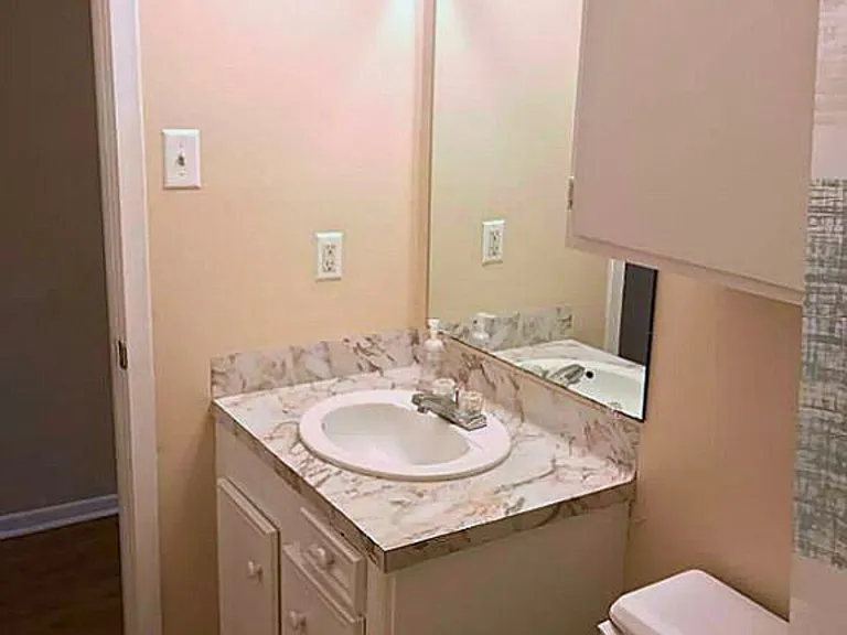 1006 Perry St #A — Photo 11