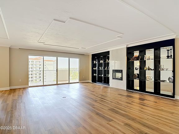 5th image of 1 John Anderson Dr APT 613