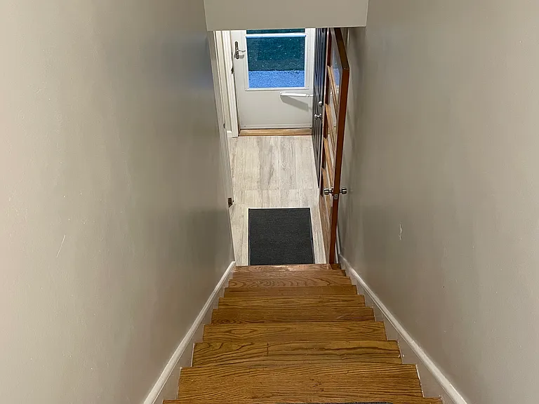 583 Mount Read Blvd #UP — Photo 11
