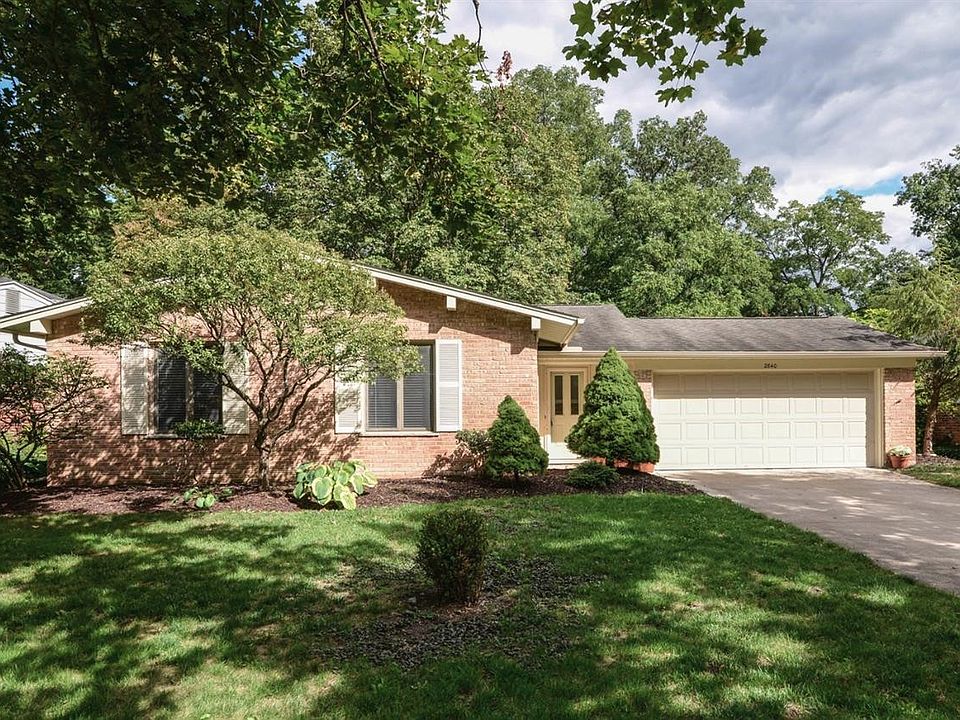 1st image of 2840 Pebble Creek Dr