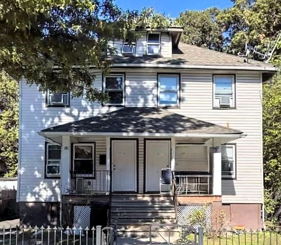 1st image of 179 Vermont Ave Unit 2