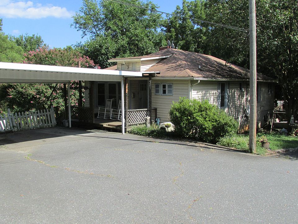 1st image of 433 Highland St