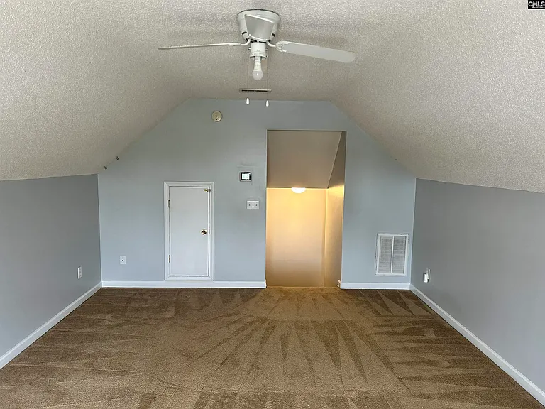 415 Dahoon Dr — Photo 36