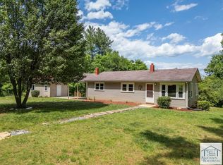46 S Mayo Dr, Stuart, VA 24171