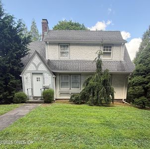20 Perryridge Rd, Greenwich, CT, 06830