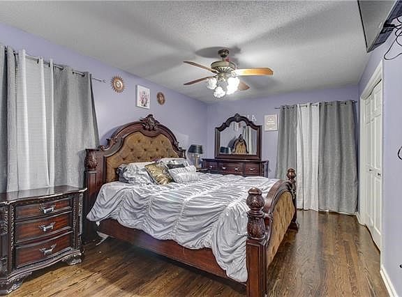 5th image of 11924 E 44th St