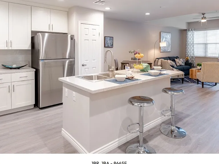 Centerpointe at Market Apartments - 3145 Market Street Riverside CA 92501 — Photo 67