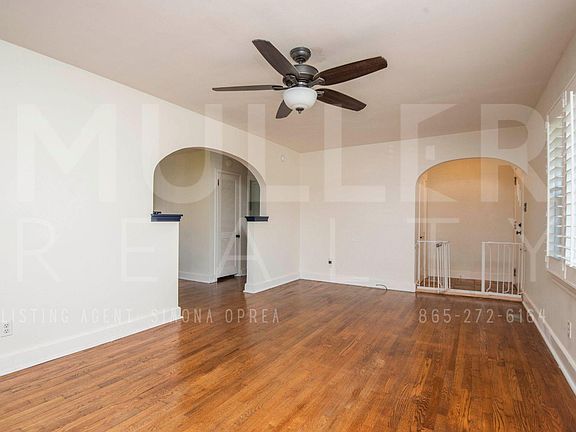 4th image of 2719 Avondale Ave