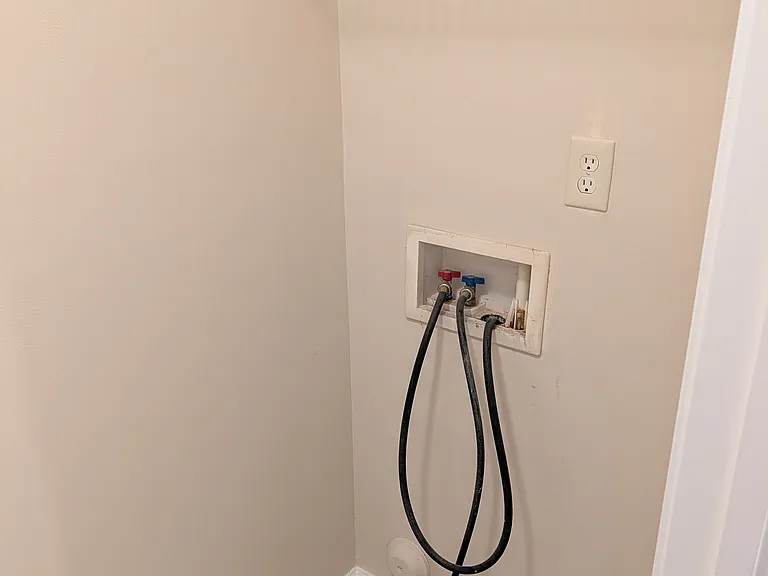 214 Malamute Ln — Photo 34