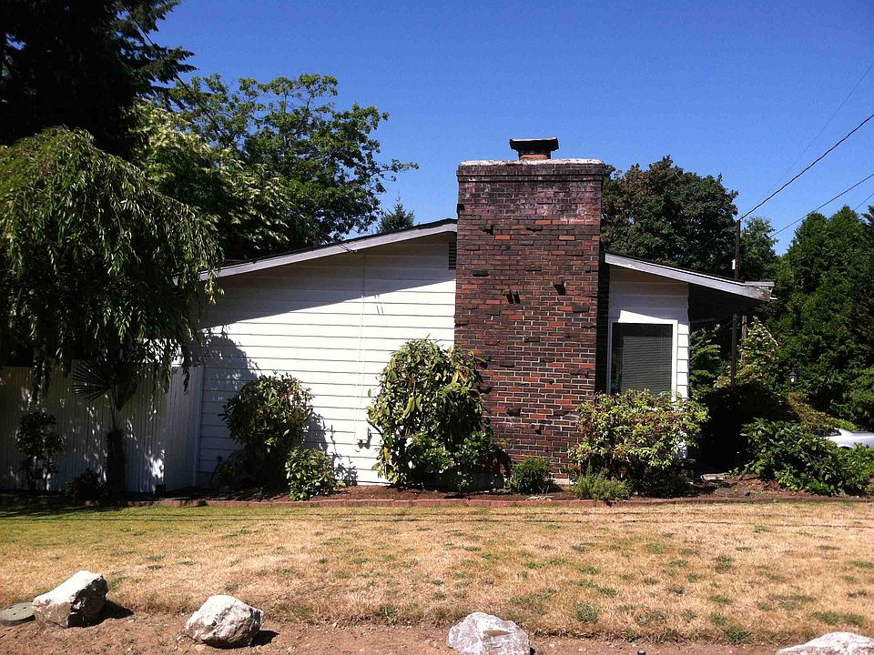 2nd image of 1757 NE 103rd St