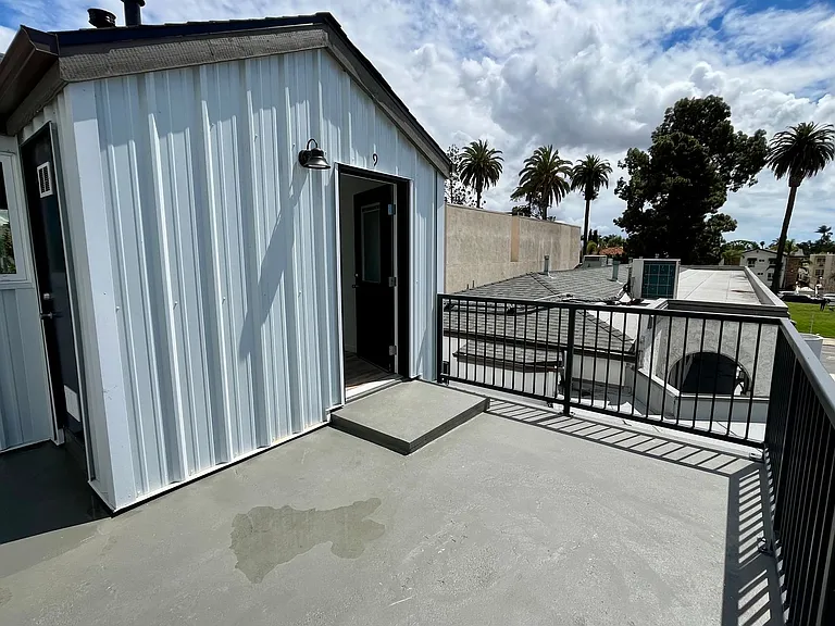 4118 Adams Ave #9 — Photo 3
