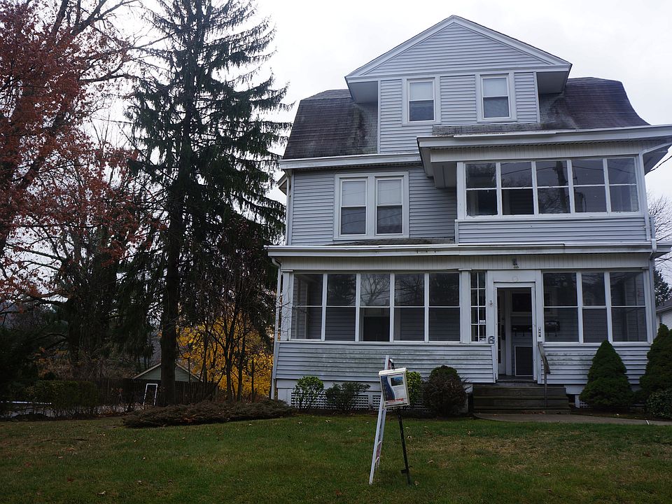 1st image of 6 Hatfield St #1