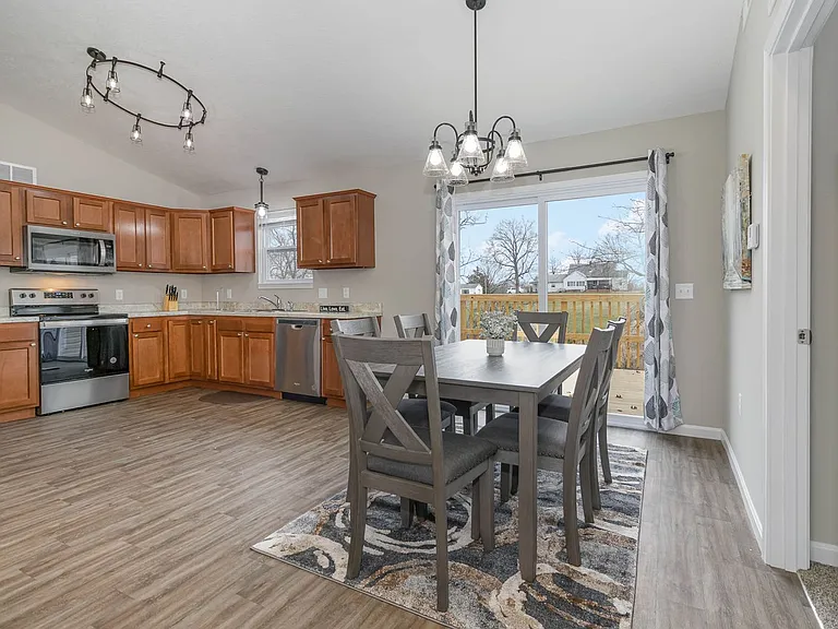 12 E Persimmon Dr — Photo 6