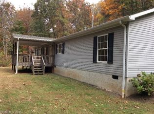 321 Fallen Oak Dr, Sylva, NC 28779