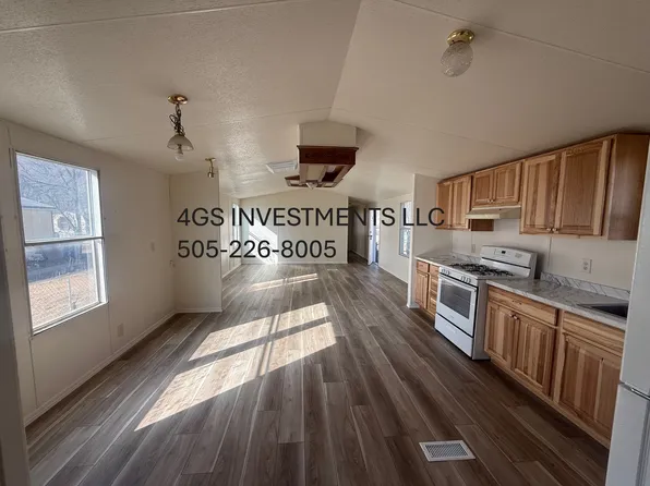 310 S 1st St APT 1, Bloomfield, NM 87413