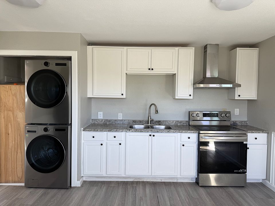 1st image of 10730 Myers Way S #2