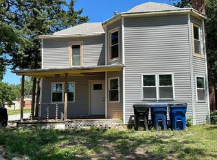 302 Maple St, Friend, NE 68359