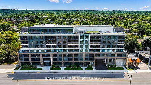 415 Main St W Photo 1