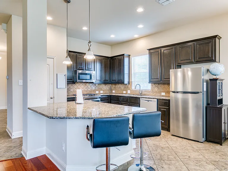 3116 Hereford Dr — Photo 10