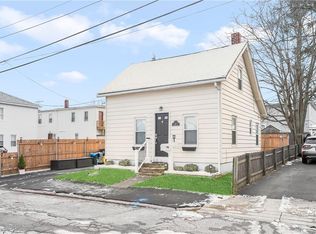 8 Potter Ave, West Warwick, RI 02893