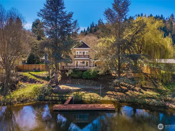 11028 E Riverside Drive, Bothell, WA 98011