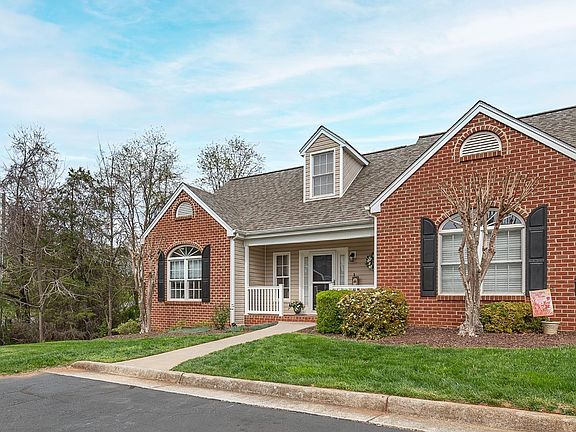 3rd image of 286 Horizon Dr