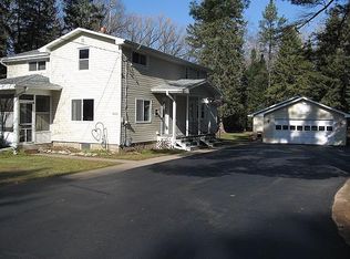 N6912 River Dr, Shawano, WI 54166