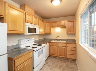 832 W Casino Rd #B09, Everett, WA 98204