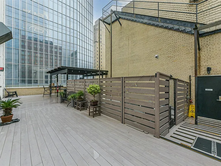 705 Main St #321 — Photo 34