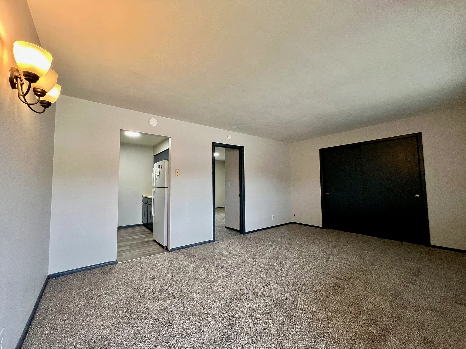 1 bed, 600 sqft, $825 — Photo 2