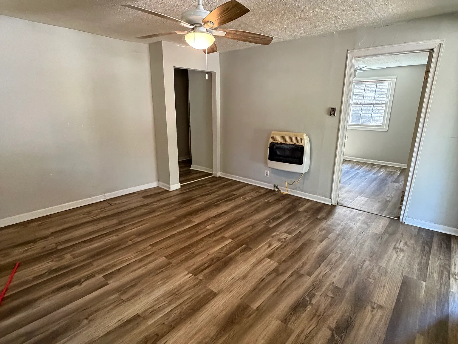 2 bed, 840 sqft, $800 — Photo 3