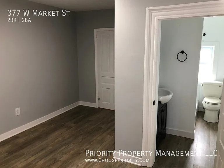 377 W Market St — Photo 9