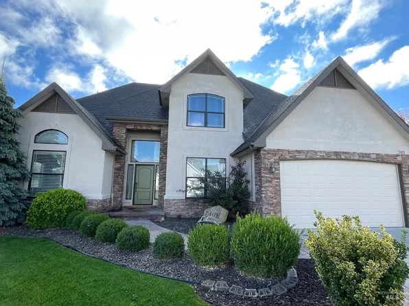 740 Syringa Springs Dr, Fruitland, ID 83619
