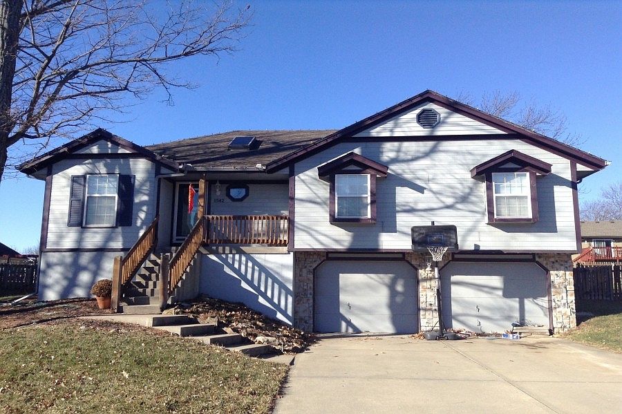 1st image of 1542 NE Stonewood Dr
