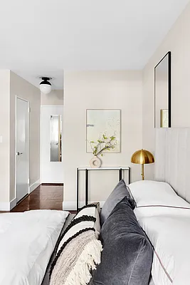 Sold by Compass | media 8