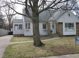 2709 Hazelwood Ave SW, Wyoming, MI 49519